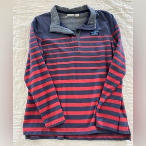 LL Bean Buttoned Pullover, size Medium